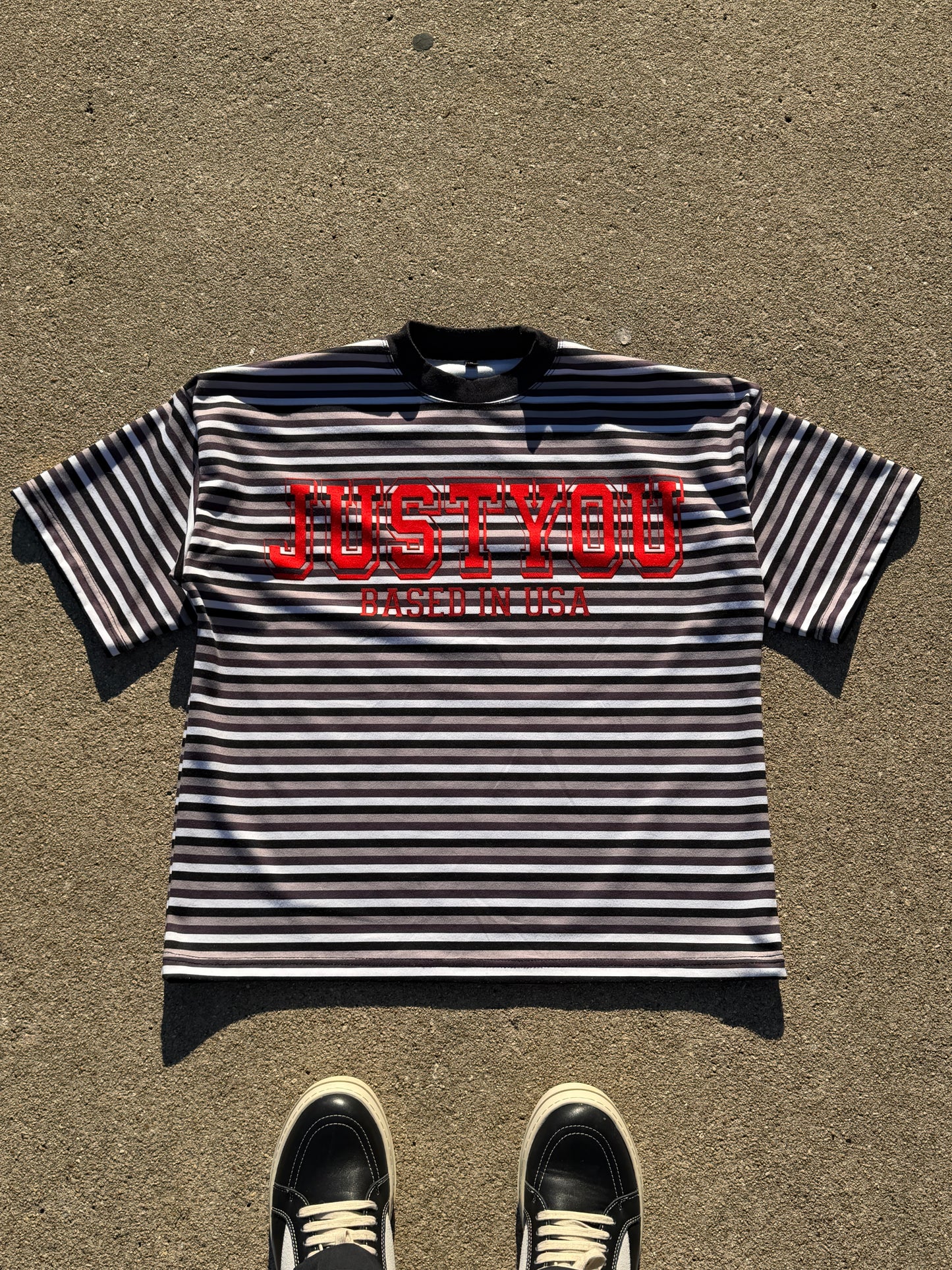 “1988” STRIPPED SHIRT RED